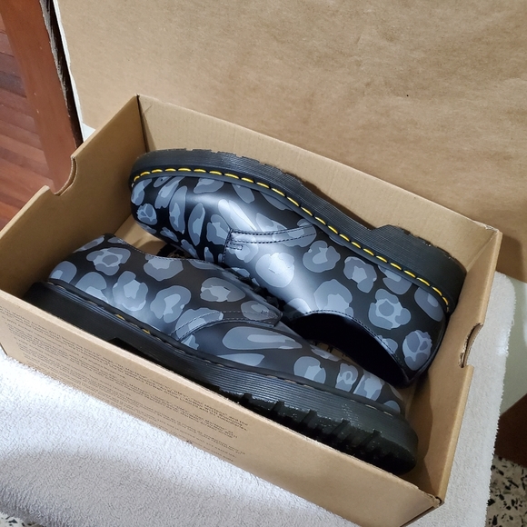 Dr Martens 1461 Distorted Leopard Smooth Print Oxford - Picture 15 of 15